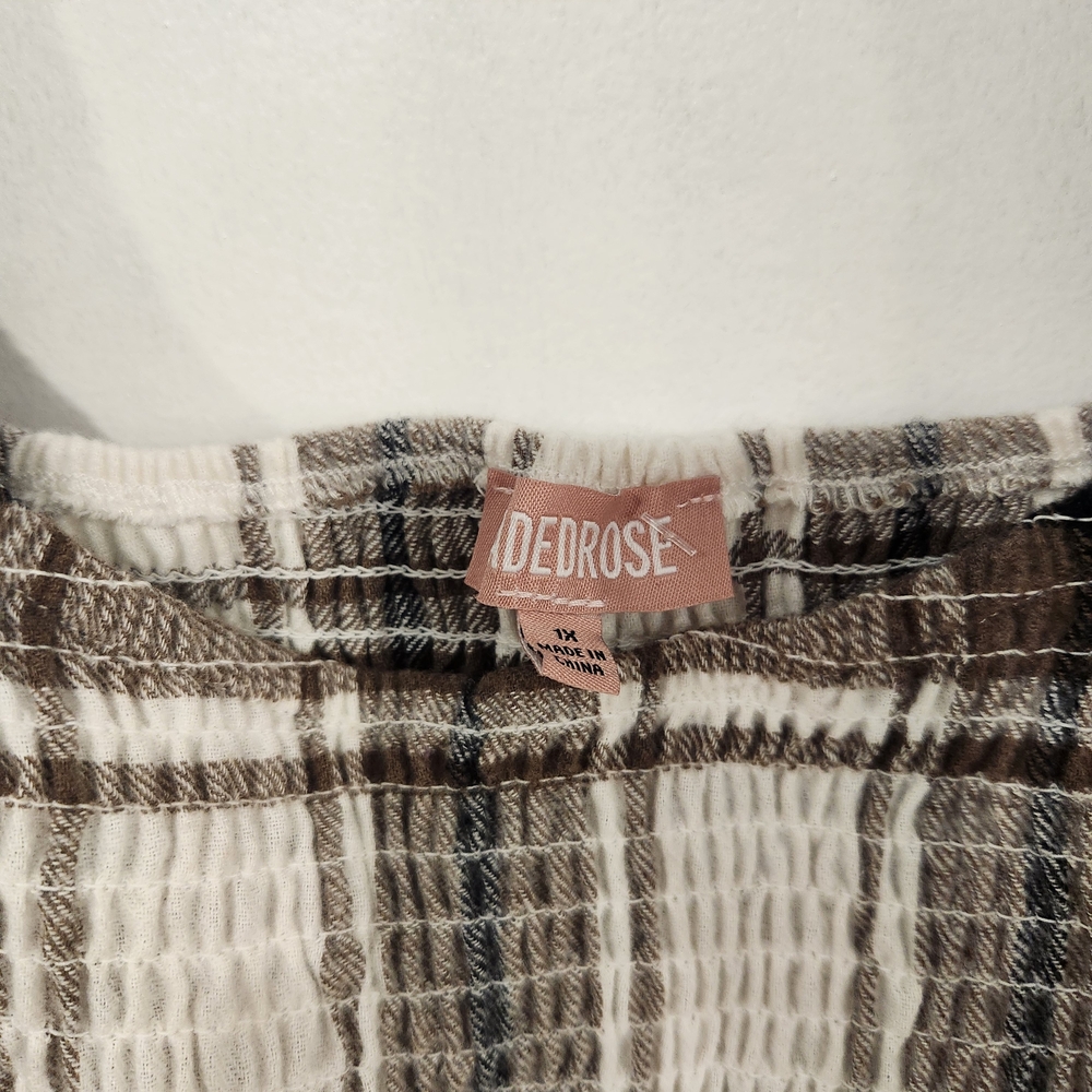Plaid Top - Picture 2 of 4
